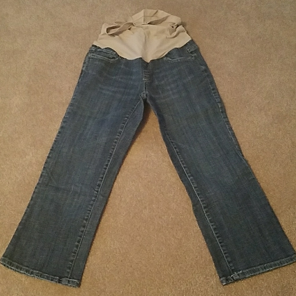 Maternity jean capris